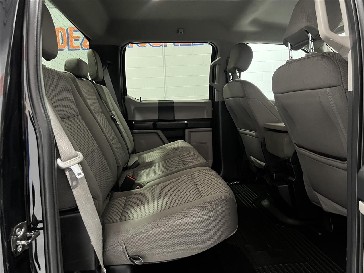 Ford F-350 SD XL Crew Cab Long Bed DRW 4WD 2018