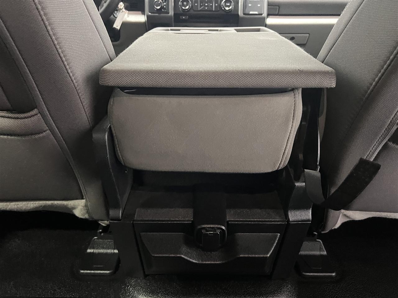 Ford F-350 SD XL Crew Cab Long Bed DRW 4WD 2018