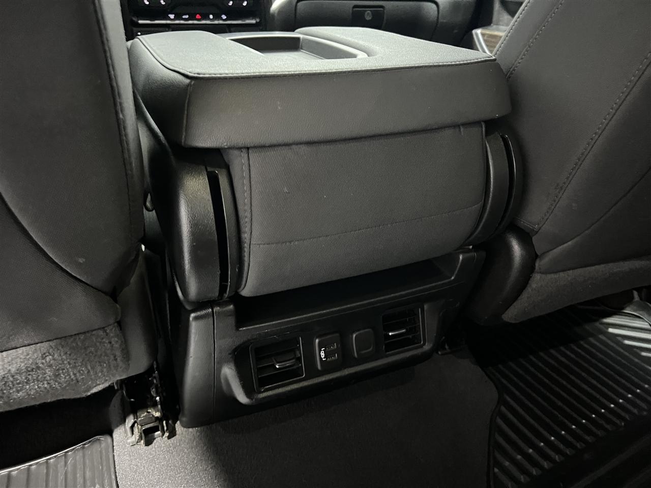 Chevrolet Silverado 2500HD LT Crew Cab Long Box 4WD 2022