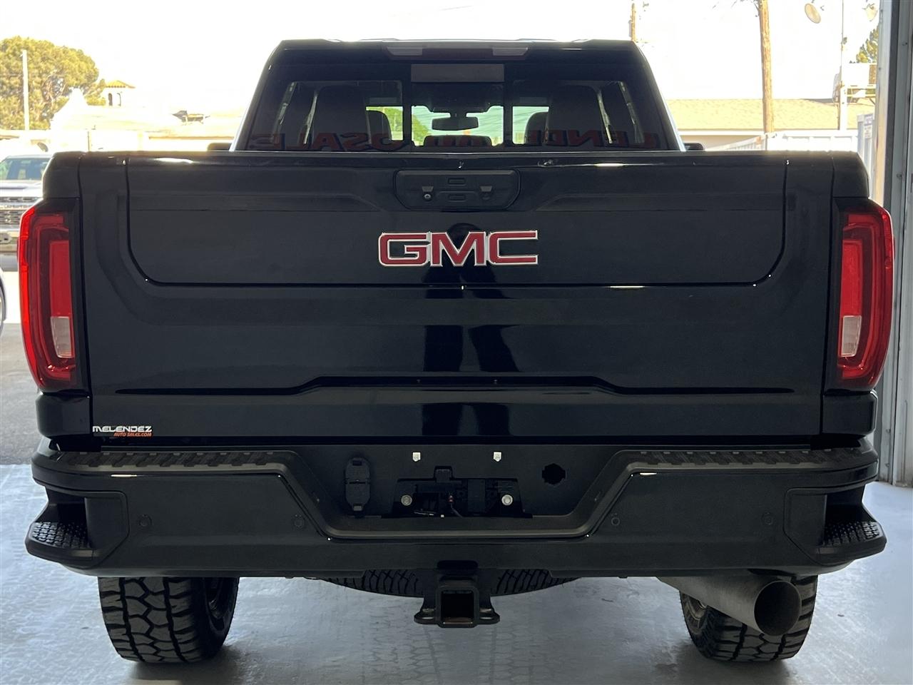 GMC Sierra 2500HD AT4 Crew Cab 4WD 2020