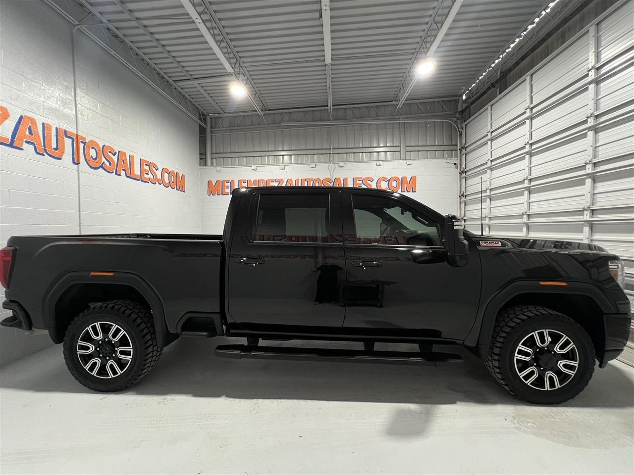 GMC Sierra 2500HD AT4 Crew Cab 4WD 2020