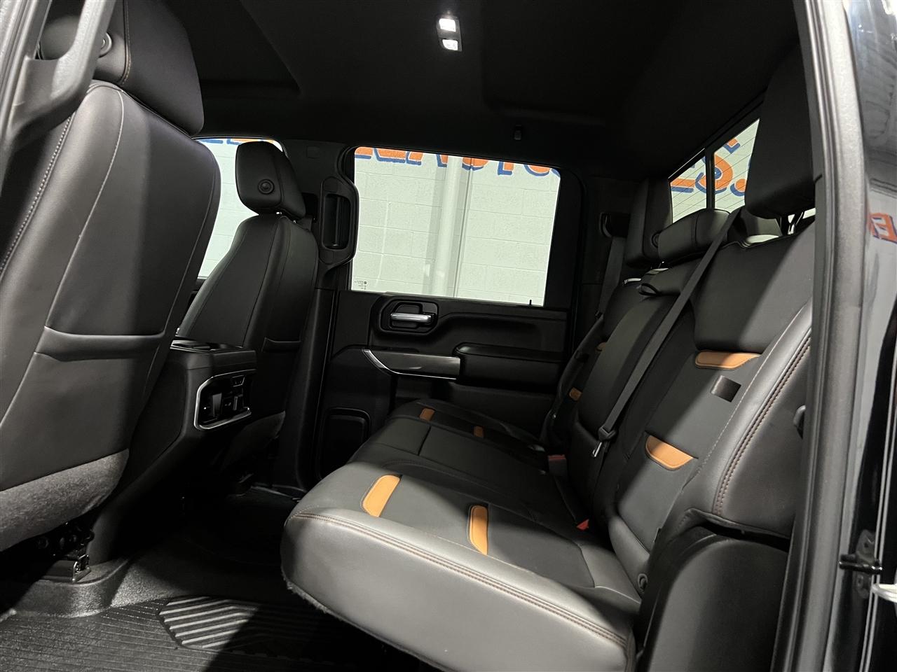 GMC Sierra 2500HD AT4 Crew Cab 4WD 2020