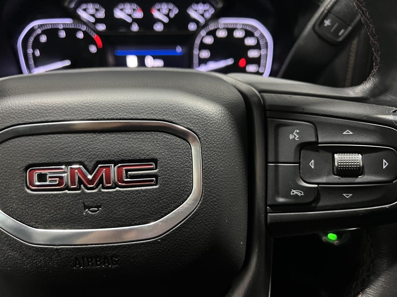 GMC Sierra 2500HD AT4 Crew Cab 4WD 2020