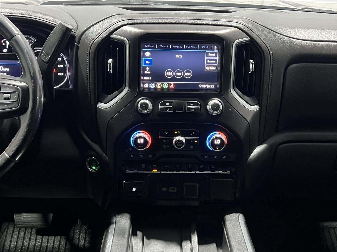 GMC Sierra 2500HD AT4 Crew Cab 4WD 2020