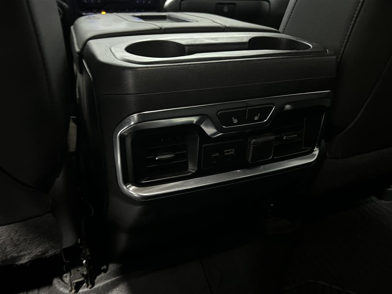 GMC Sierra 2500HD AT4 Crew Cab 4WD 2020