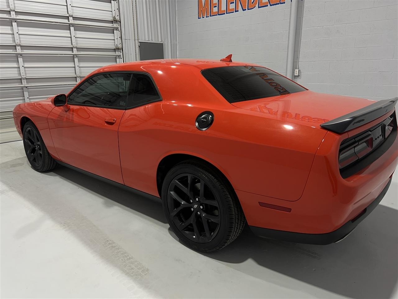 Dodge Challenger SXT 2021