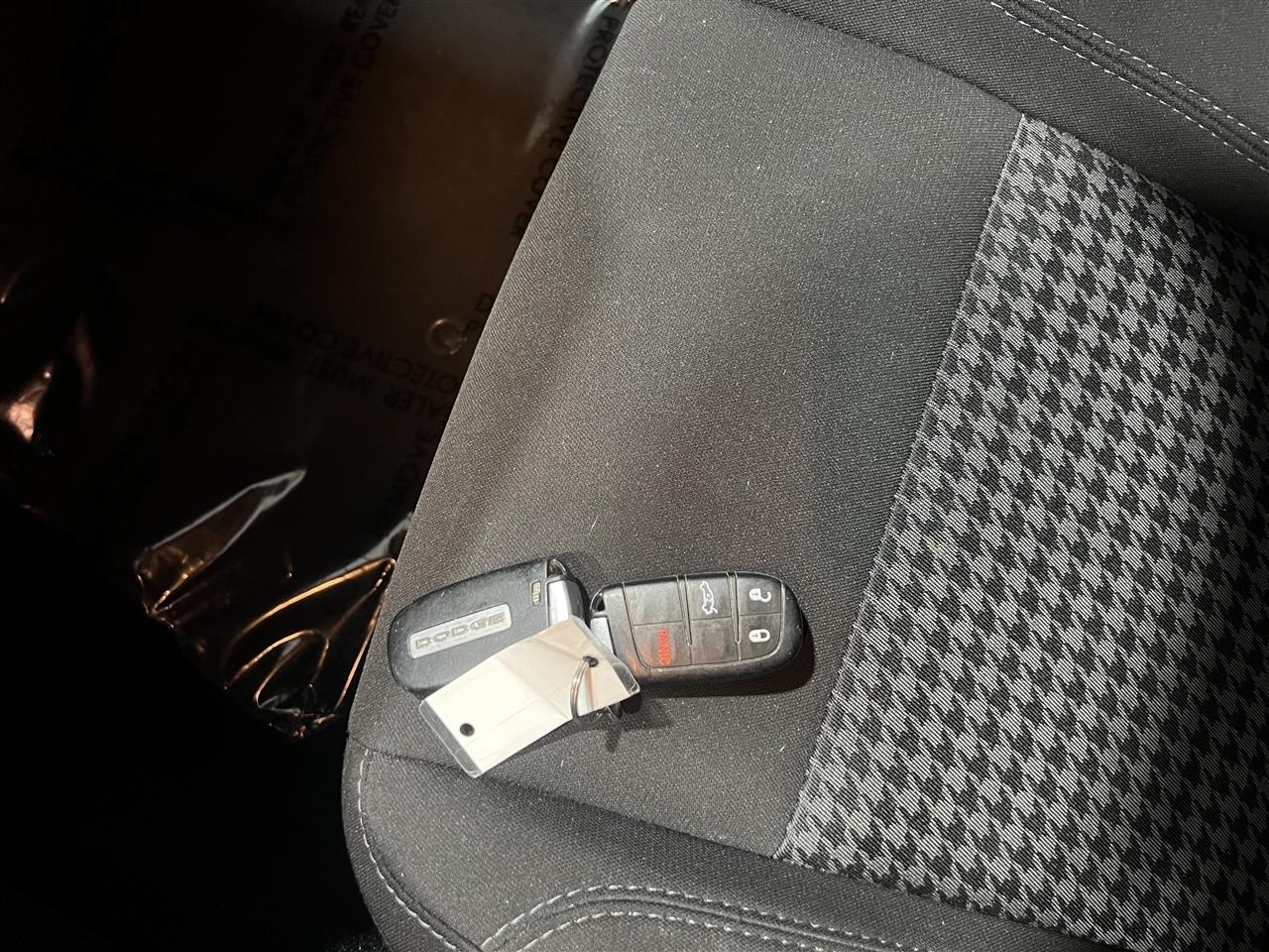 Dodge Challenger SXT 2021