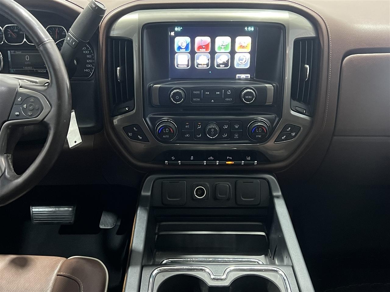 Chevrolet Silverado 1500 High Country Crew Cab 4WD 2015