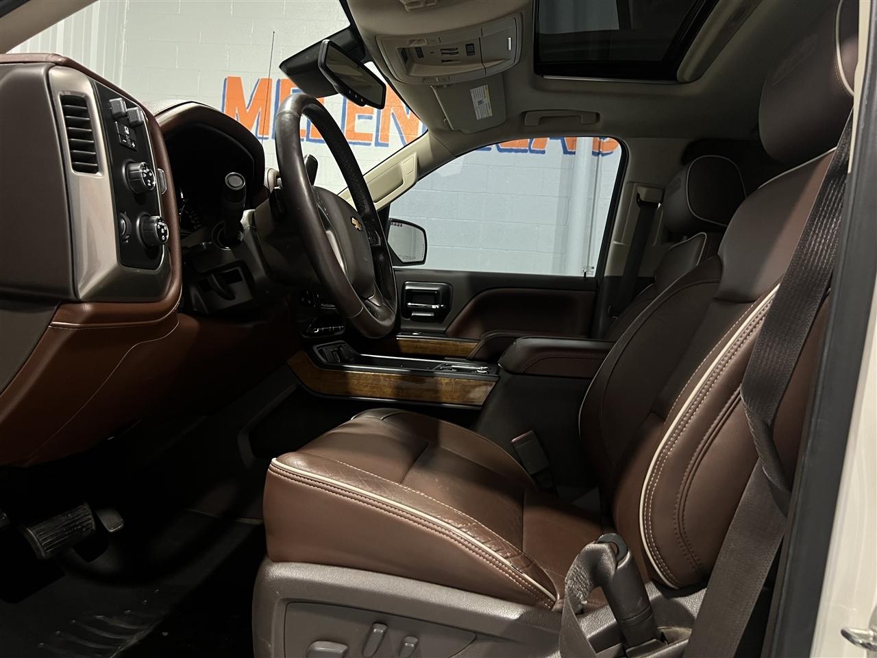 Chevrolet Silverado 1500 High Country Crew Cab 4WD 2015