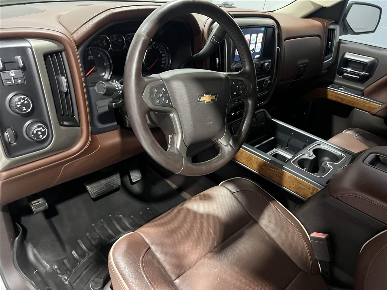 Chevrolet Silverado 1500 High Country Crew Cab 4WD 2015
