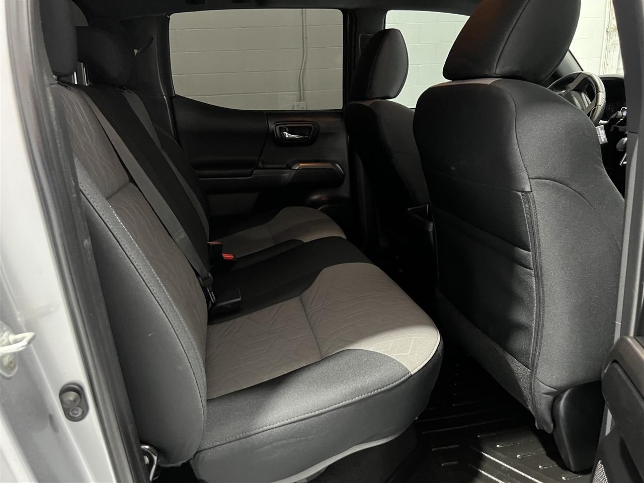 Toyota Tacoma SR5 Double Cab Long Bed V6 6AT 4WD 2023