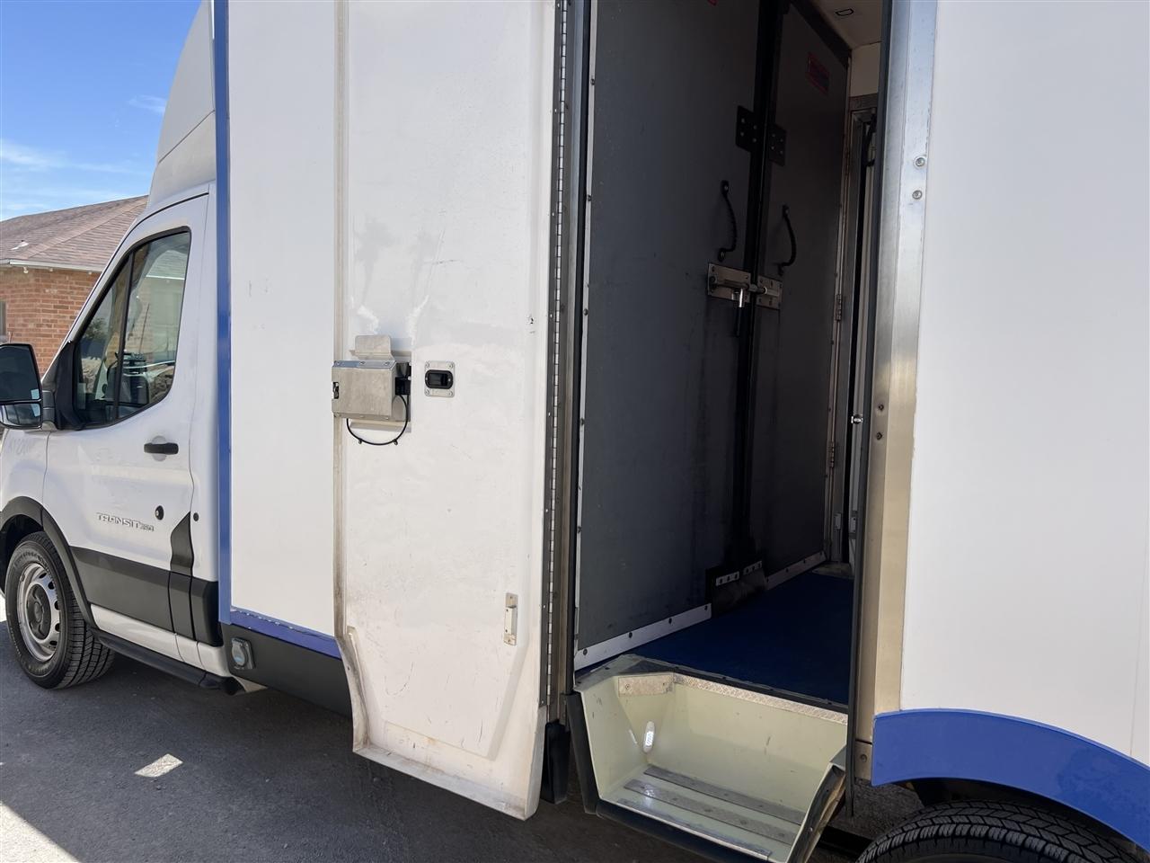 Ford Transit T-350 2022