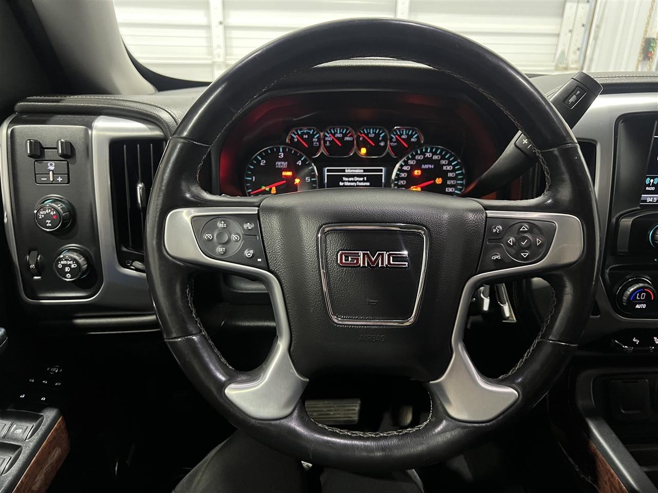 GMC Sierra 1500 SLT Crew Cab Long Box 4WD 2018