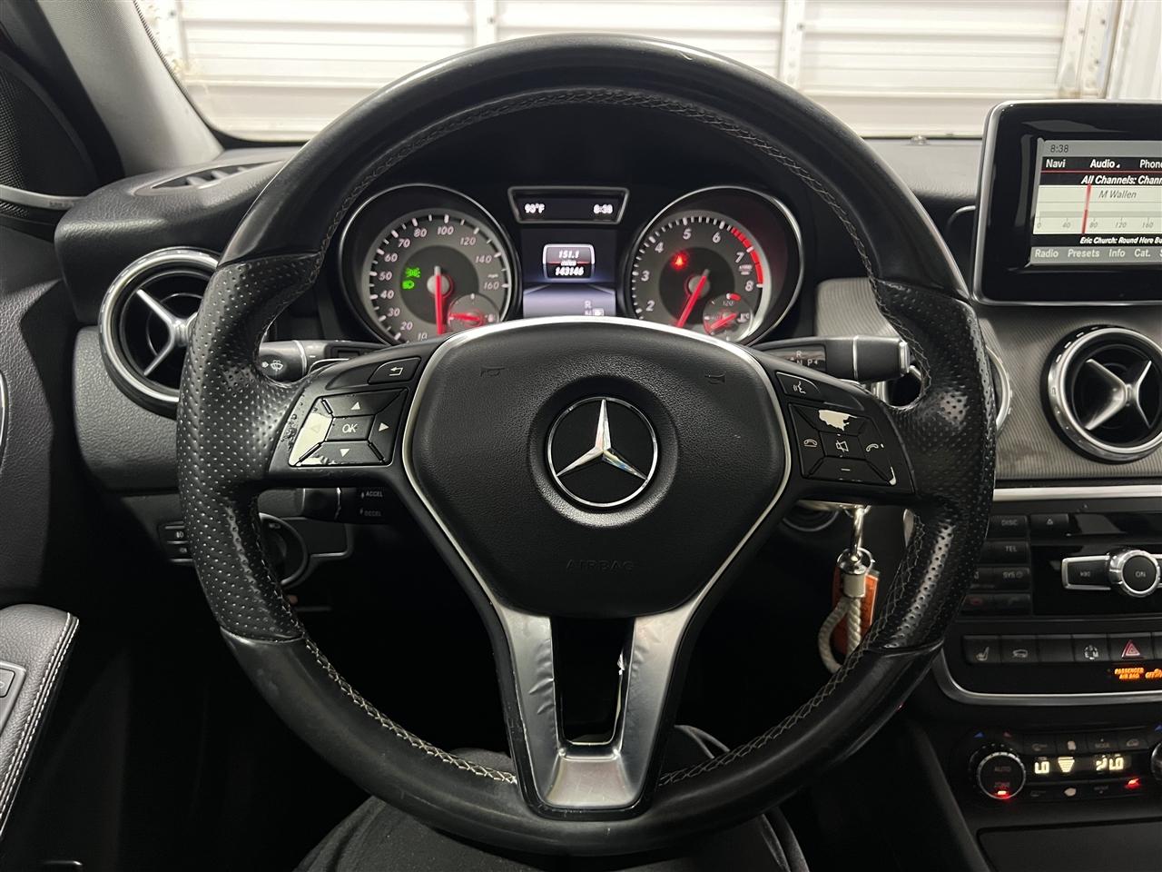 Mercedes-Benz GLA-Class GLA250 4MATIC 2015