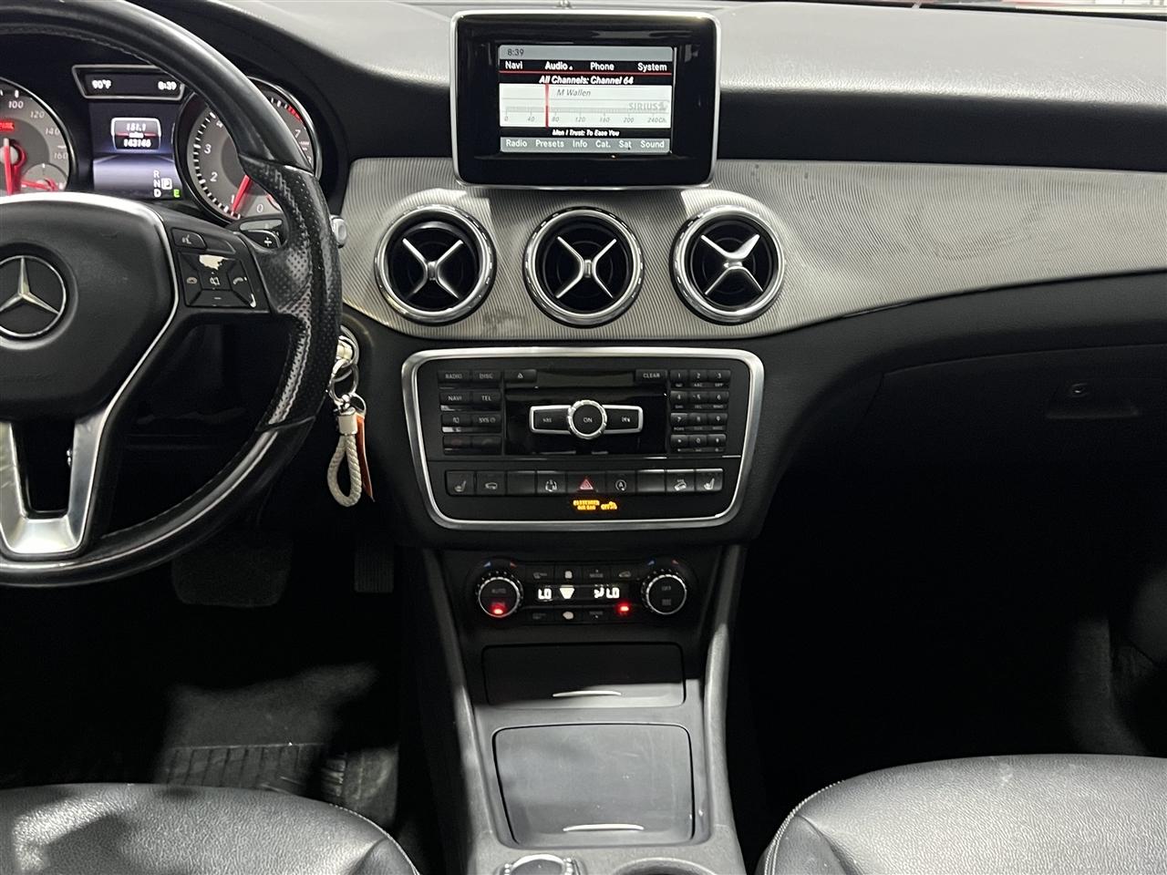 Mercedes-Benz GLA-Class GLA250 4MATIC 2015