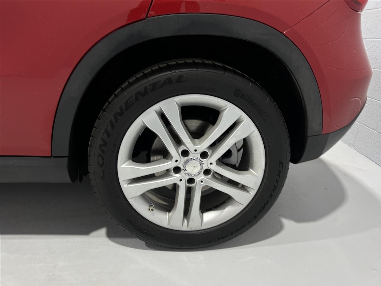 Mercedes-Benz GLA-Class GLA250 4MATIC 2015