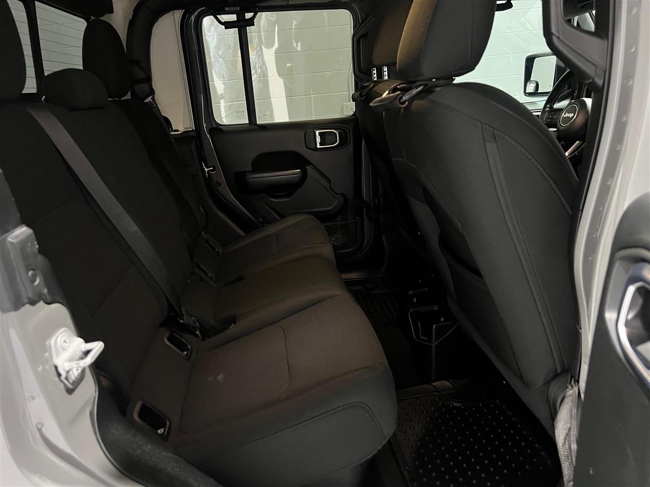 Jeep Gladiator Sport 2020
