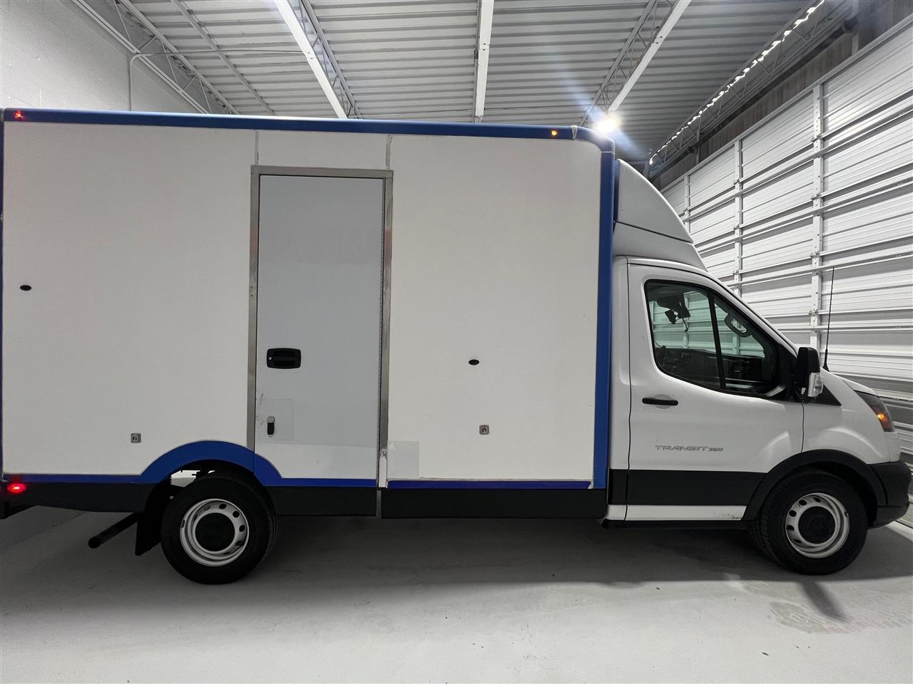 Ford Transit T-350 2022