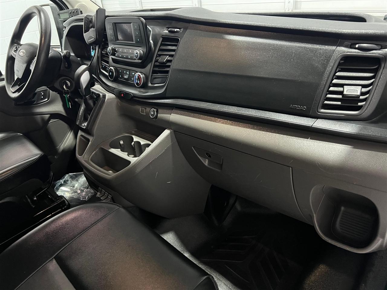 Ford Transit T-350 2022