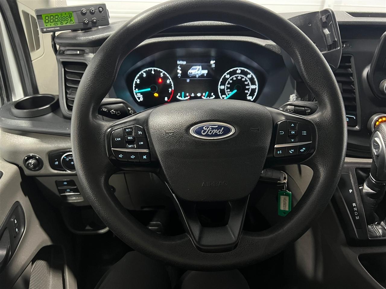 Ford Transit T-350 2022