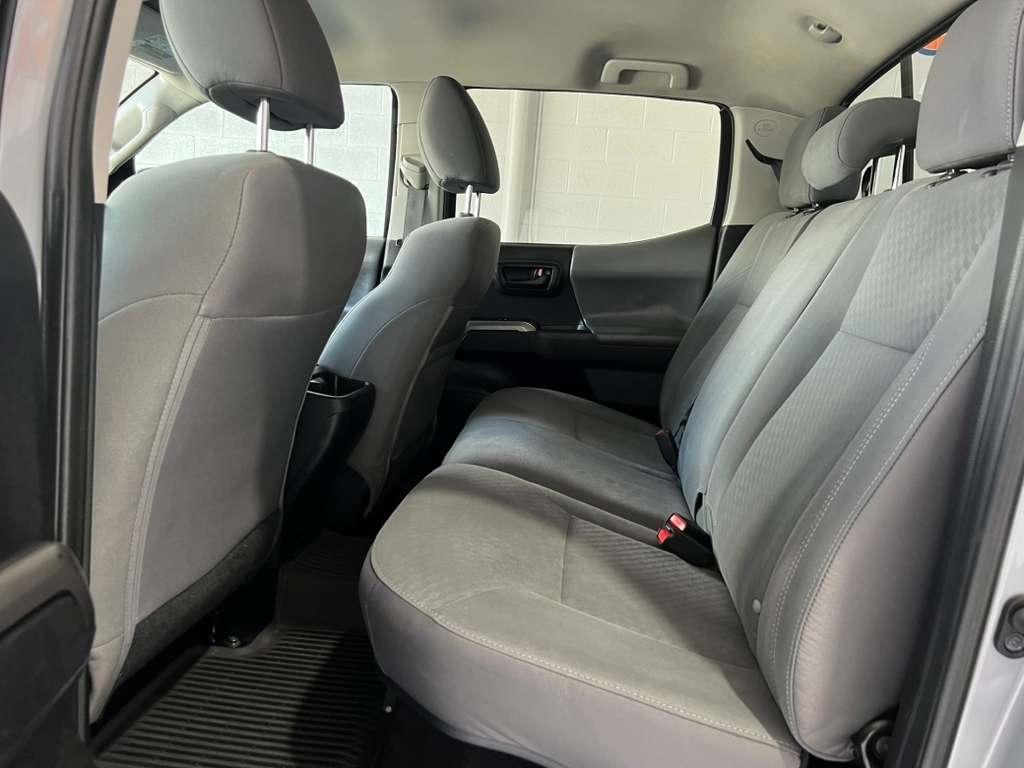 Toyota Tacoma SR5 Double Cab I4 2WD 2021
