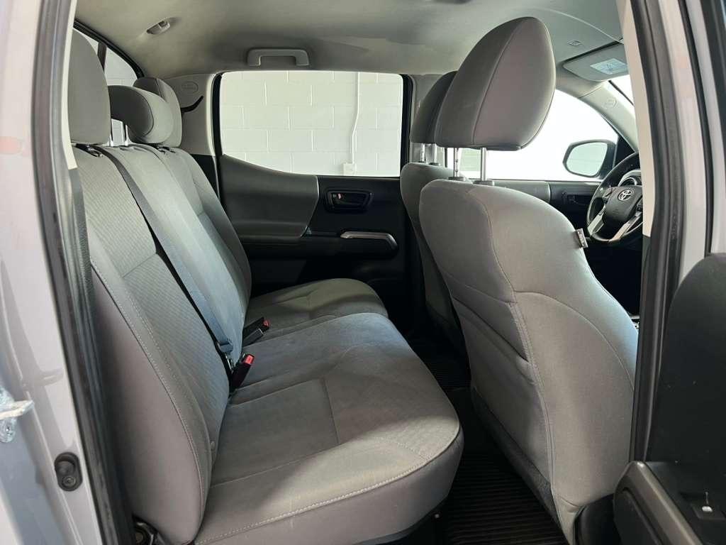 Toyota Tacoma SR5 Double Cab I4 2WD 2021