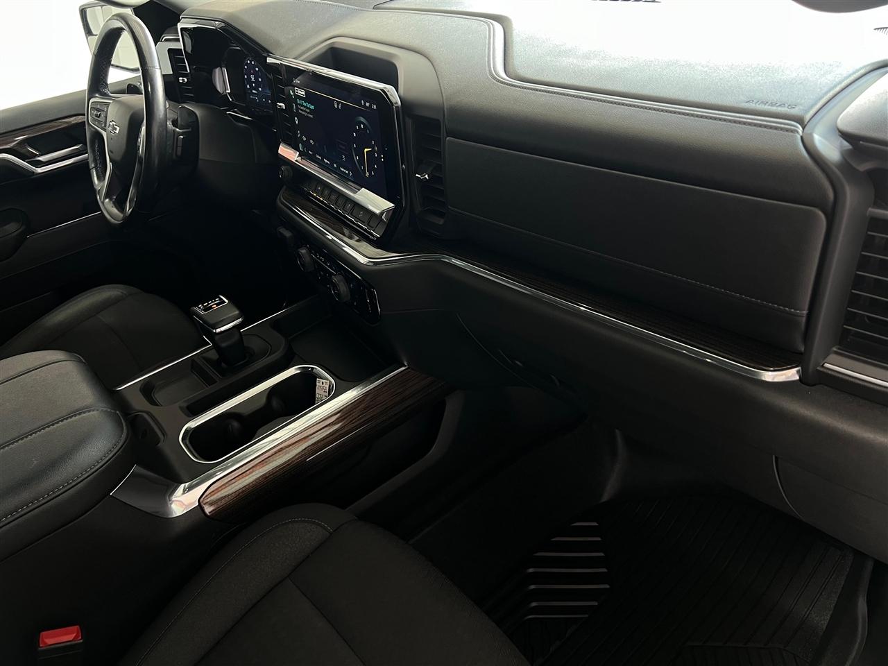 Chevrolet Silverado 1500 Trail Boss LT Crew Cab 4WD 2023