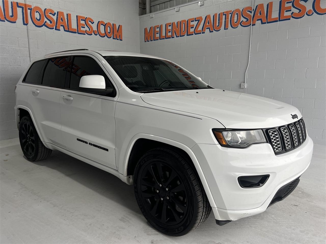 Jeep Grand Cherokee Laredo 2WD 2018