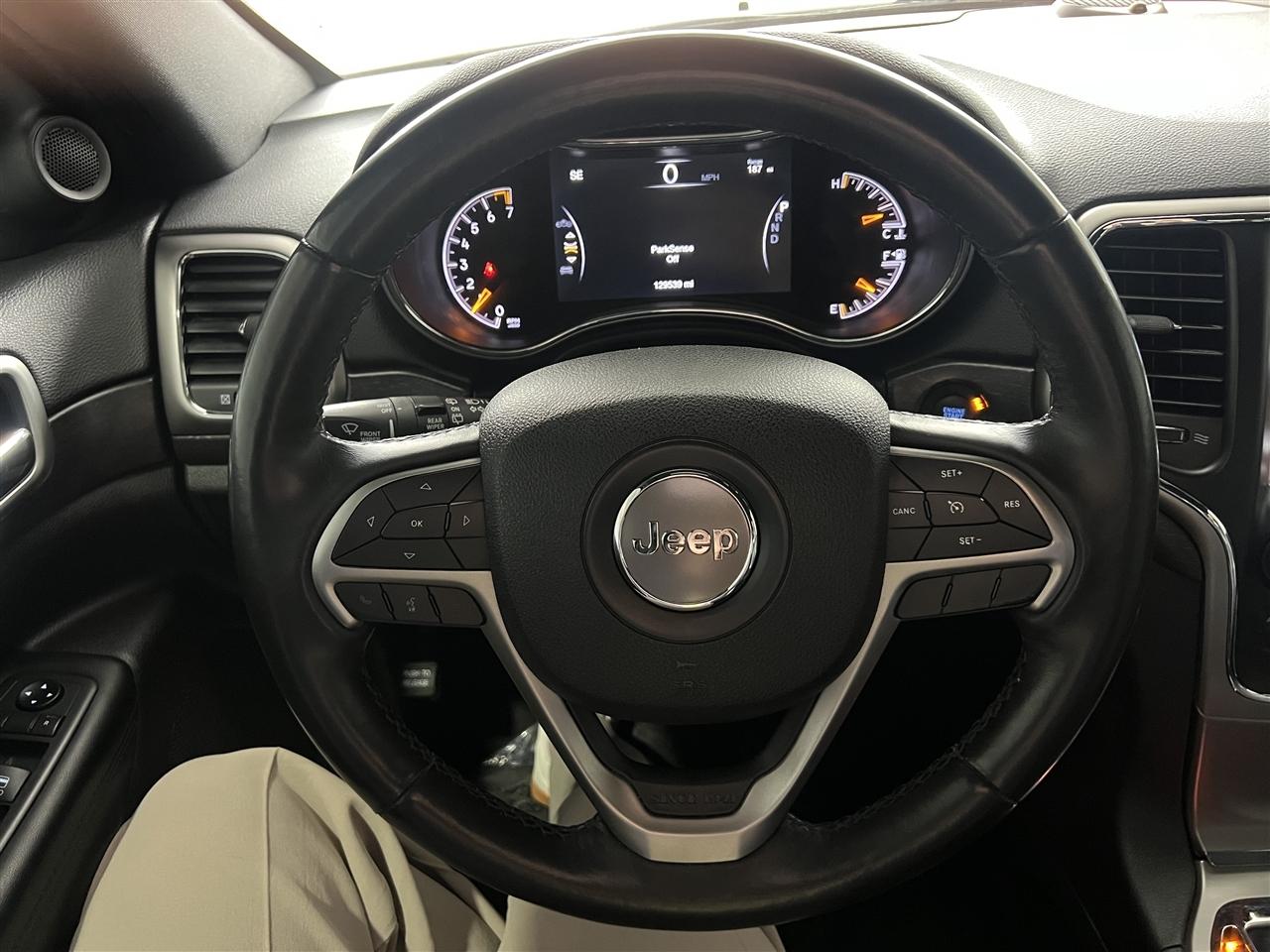 Jeep Grand Cherokee Laredo 2WD 2018