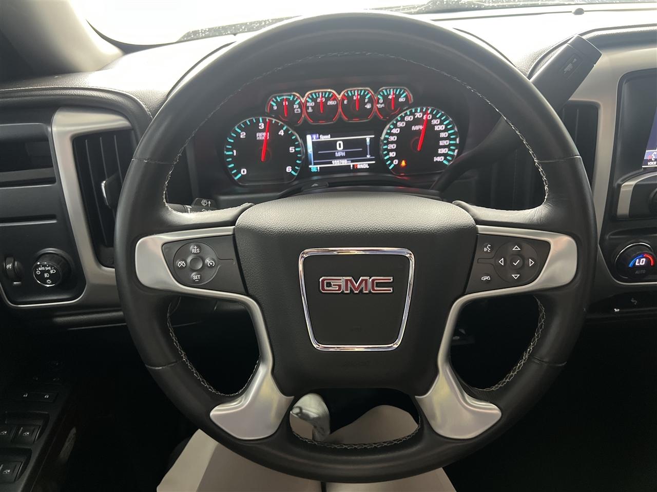 GMC Sierra 1500 SLE Crew Cab Long Box 2WD 2017