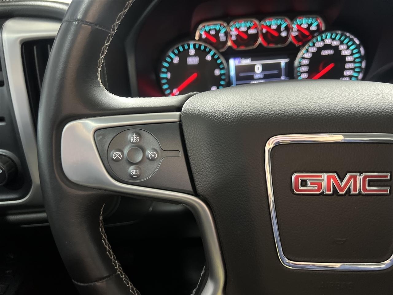 GMC Sierra 1500 SLE Crew Cab Long Box 2WD 2017