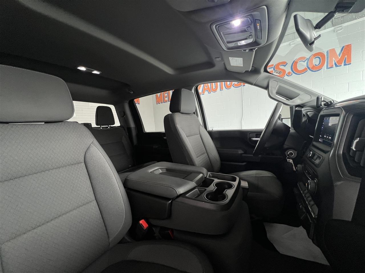 Chevrolet Silverado 2500HD Custom Crew Cab Long Box 4WD 2023