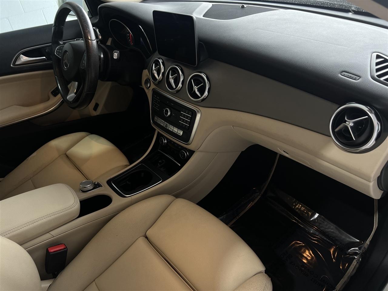 Mercedes-Benz GLA-Class GLA250 2018