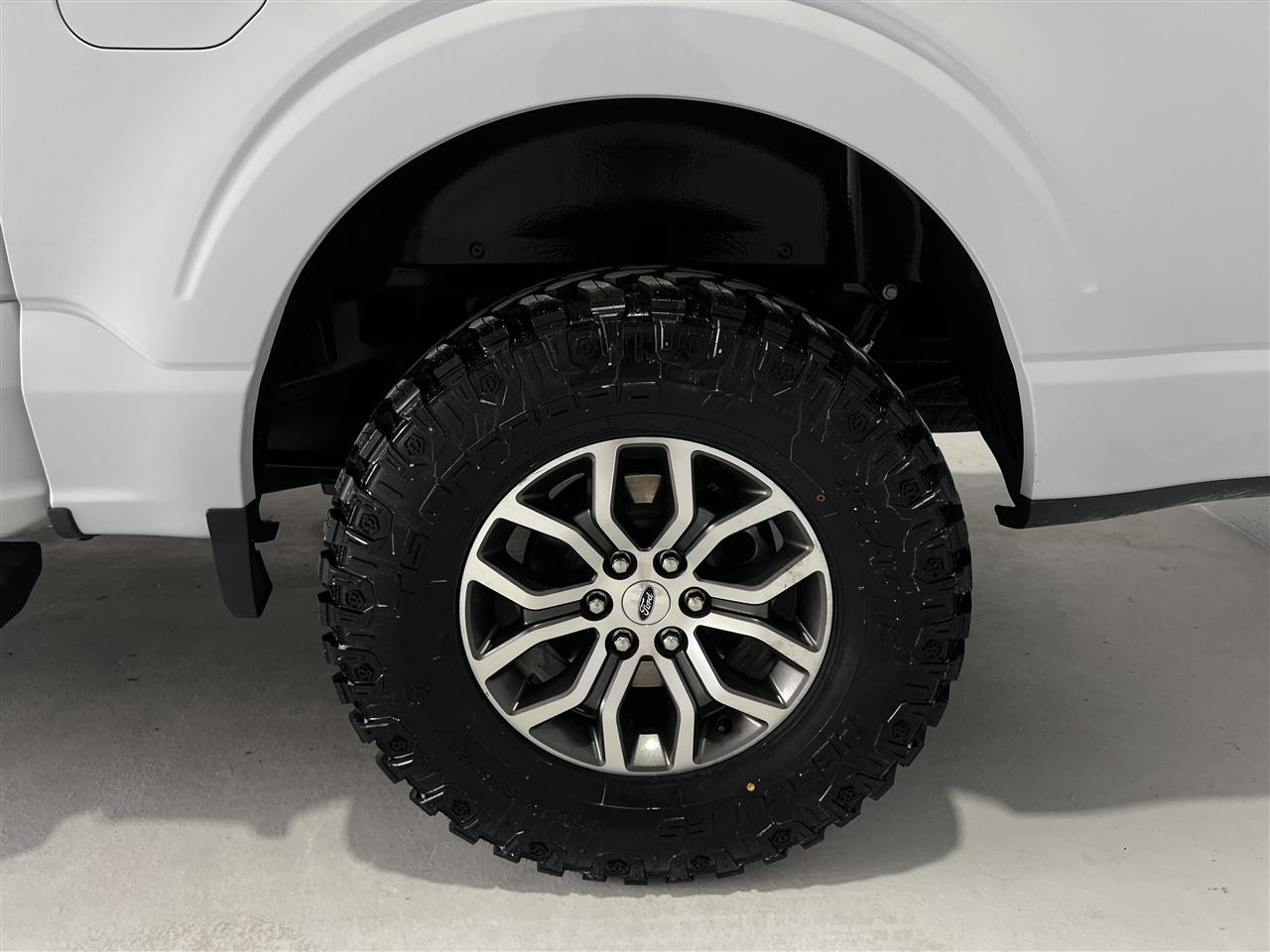 Ford F-150 XL SuperCrew 5.5-ft. Bed 4WD 2021