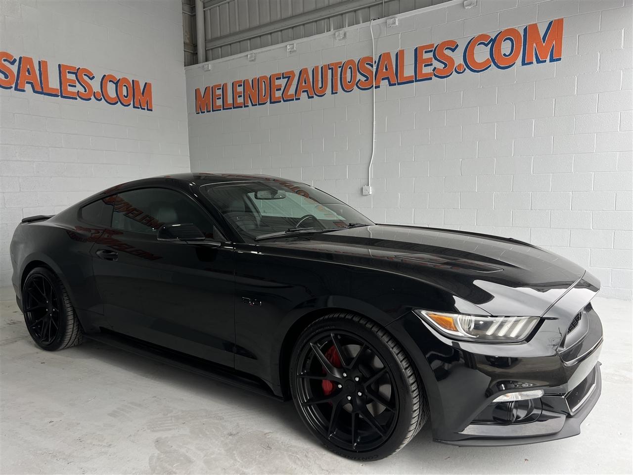 Ford Mustang GT Premium Coupe 2016