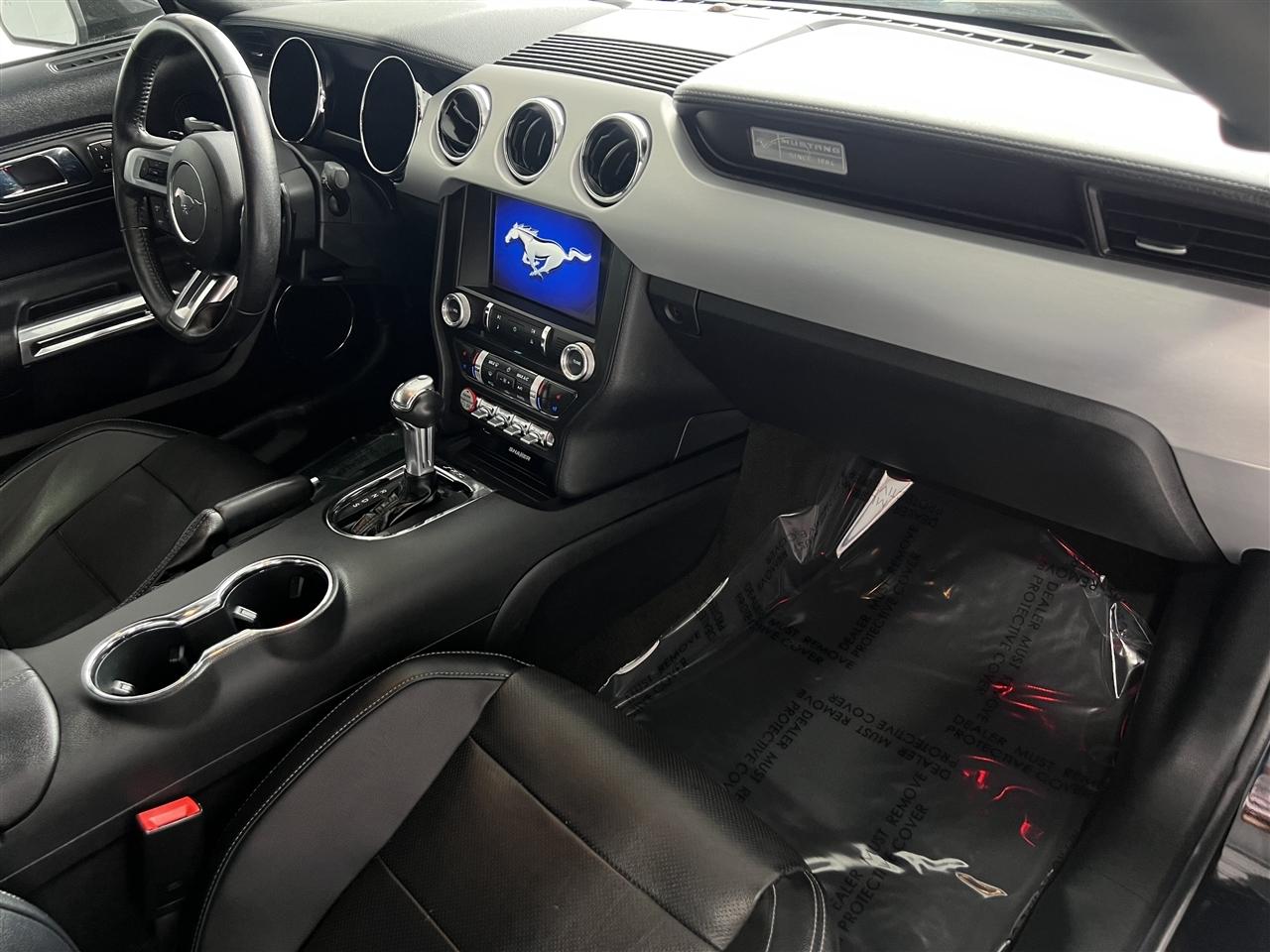 Ford Mustang GT Premium Coupe 2016