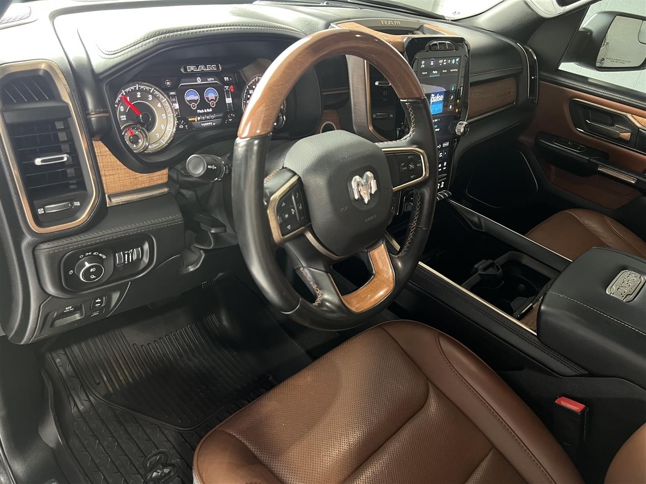 RAM 1500 Longhorn Crew Cab SWB 4WD 2022
