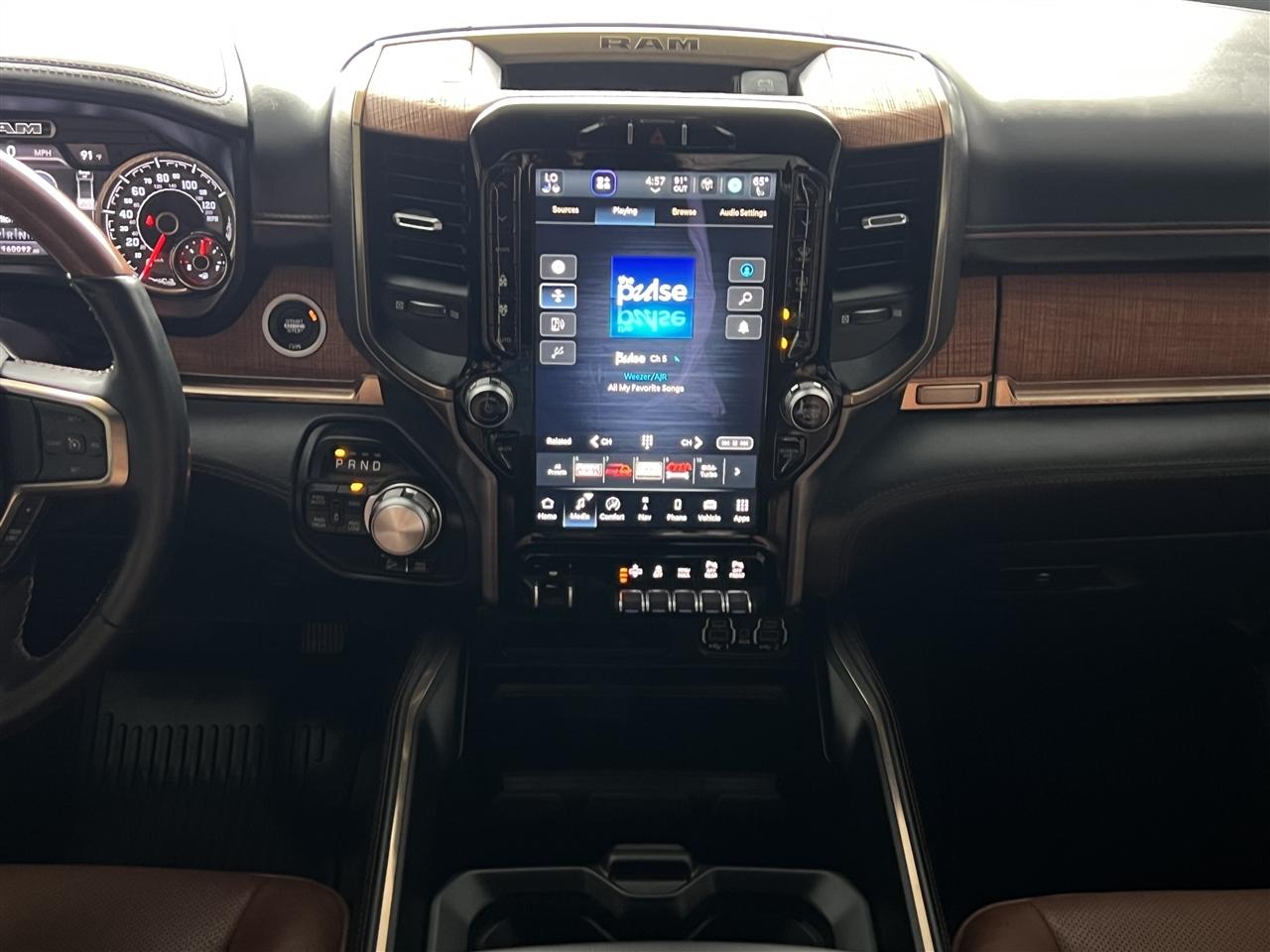 RAM 1500 Longhorn Crew Cab SWB 4WD 2022