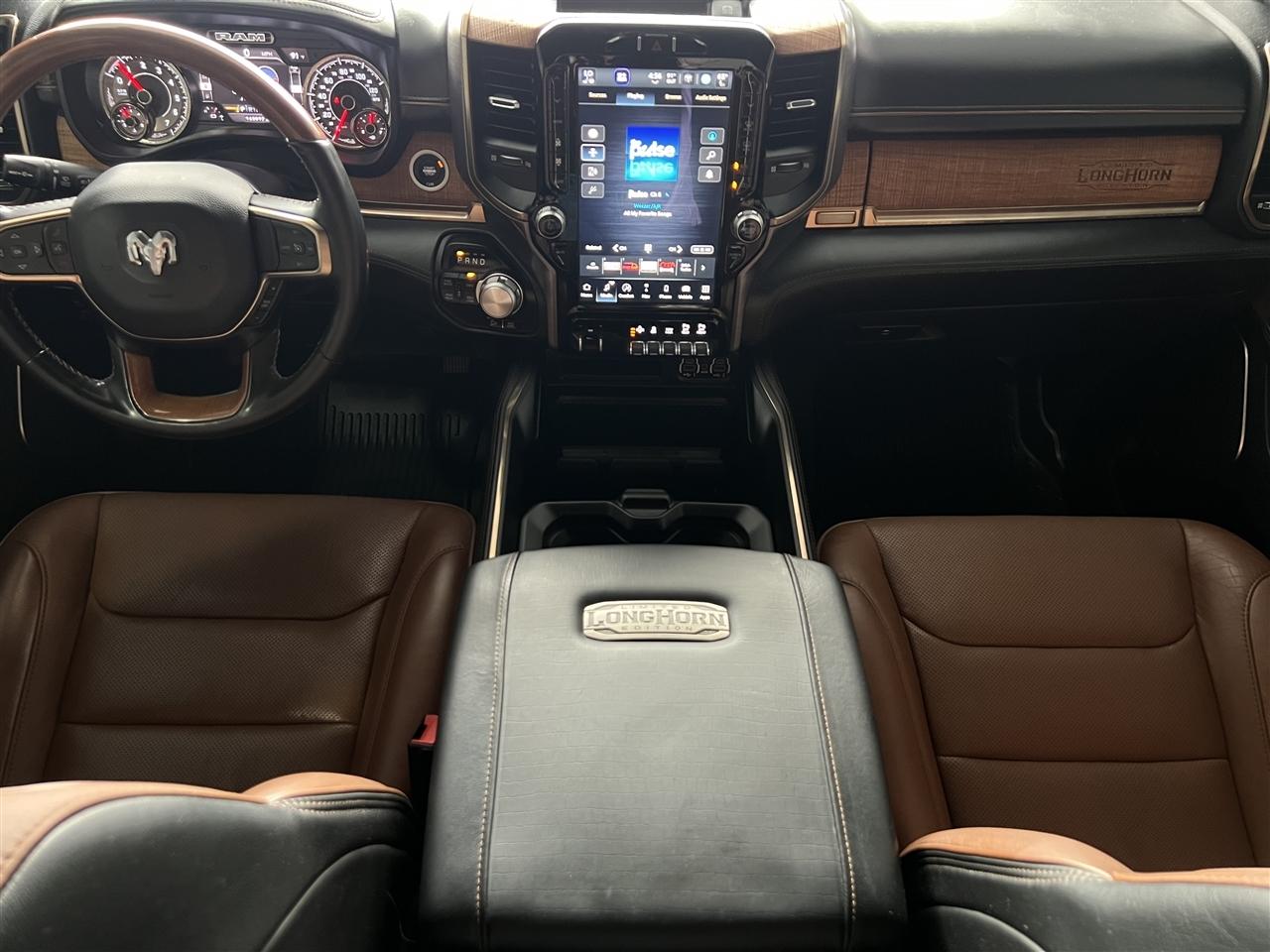 RAM 1500 Longhorn Crew Cab SWB 4WD 2022