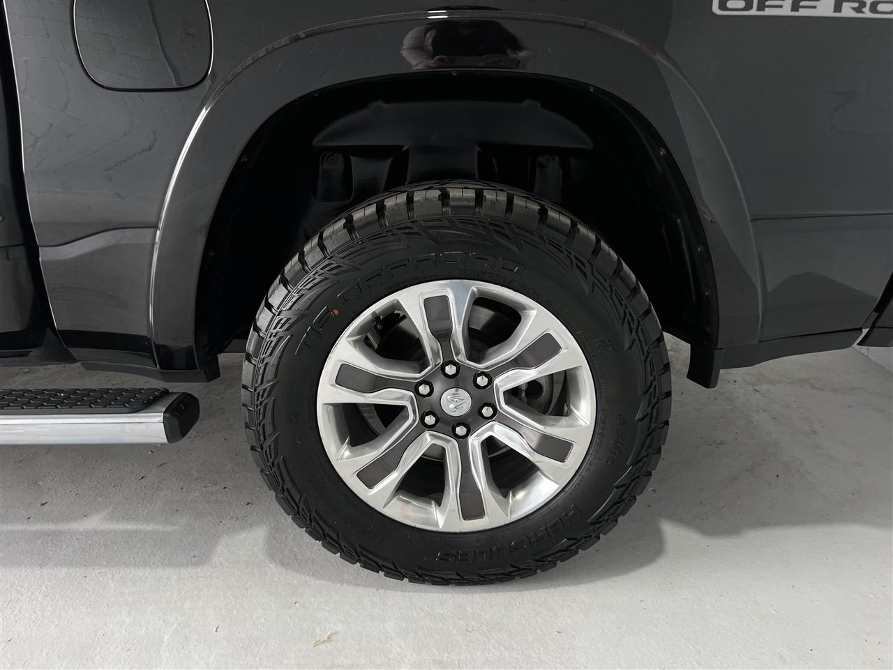RAM 1500 Longhorn Crew Cab SWB 4WD 2022