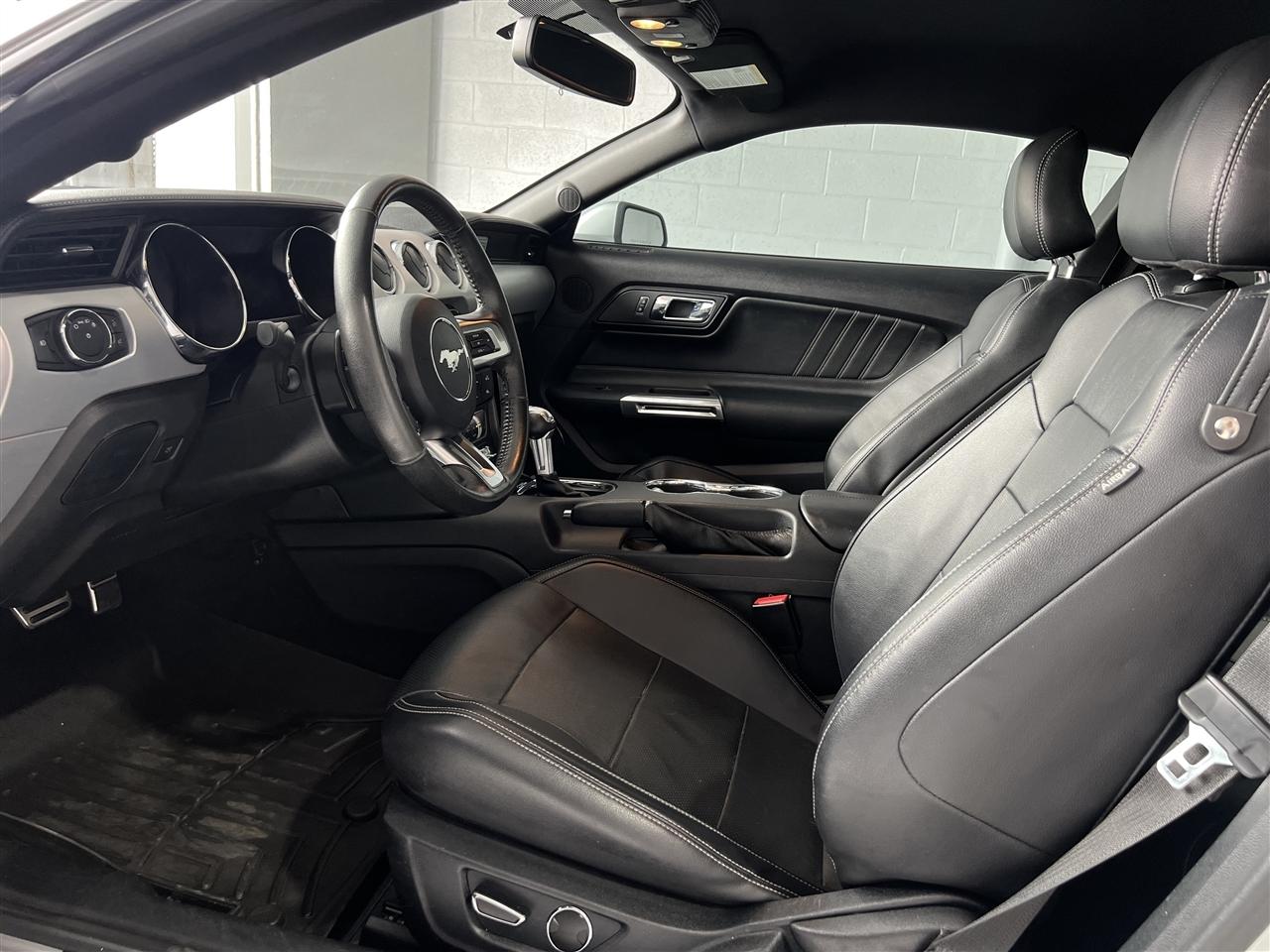 Ford Mustang GT Premium Coupe 2015