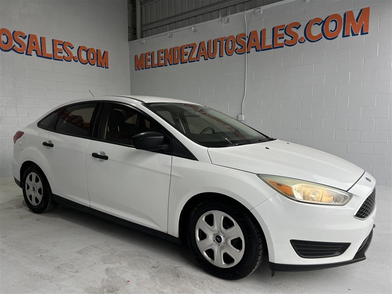 Ford Focus S Sedan 2016