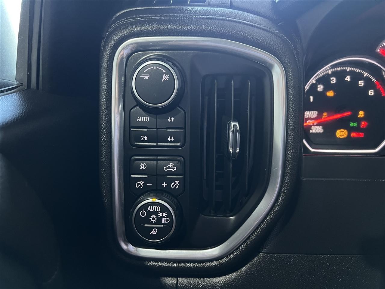 Chevrolet Silverado 1500 LTZ Crew Cab 4WD 2019