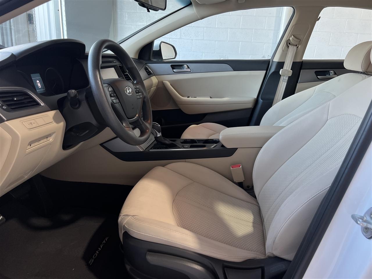 Hyundai Sonata SE 2017