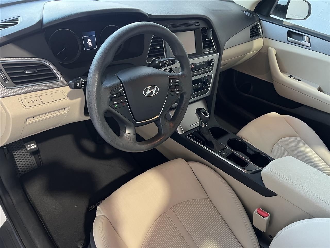 Hyundai Sonata SE 2017