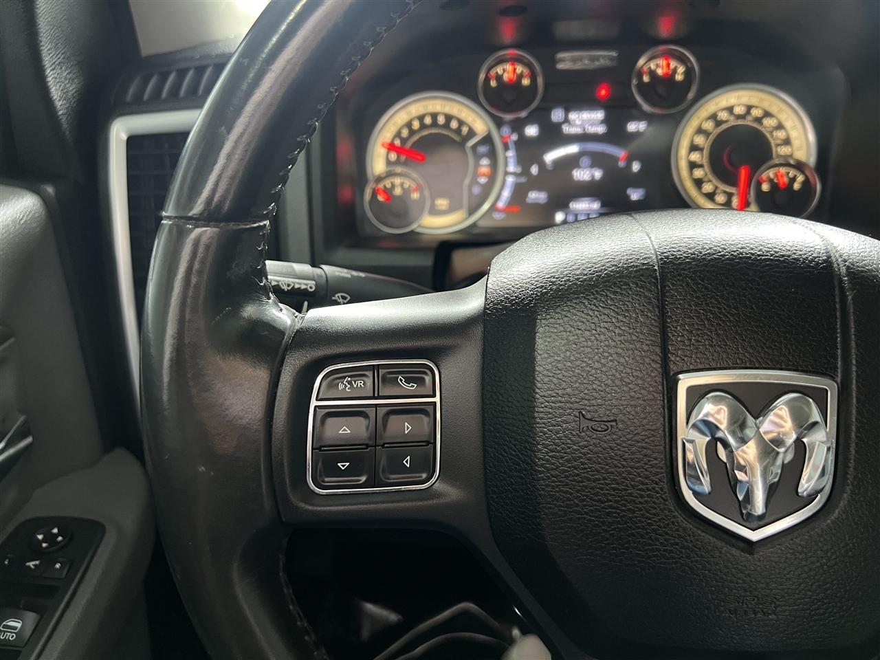 RAM 1500 SLT Crew Cab SWB 2WD 2017