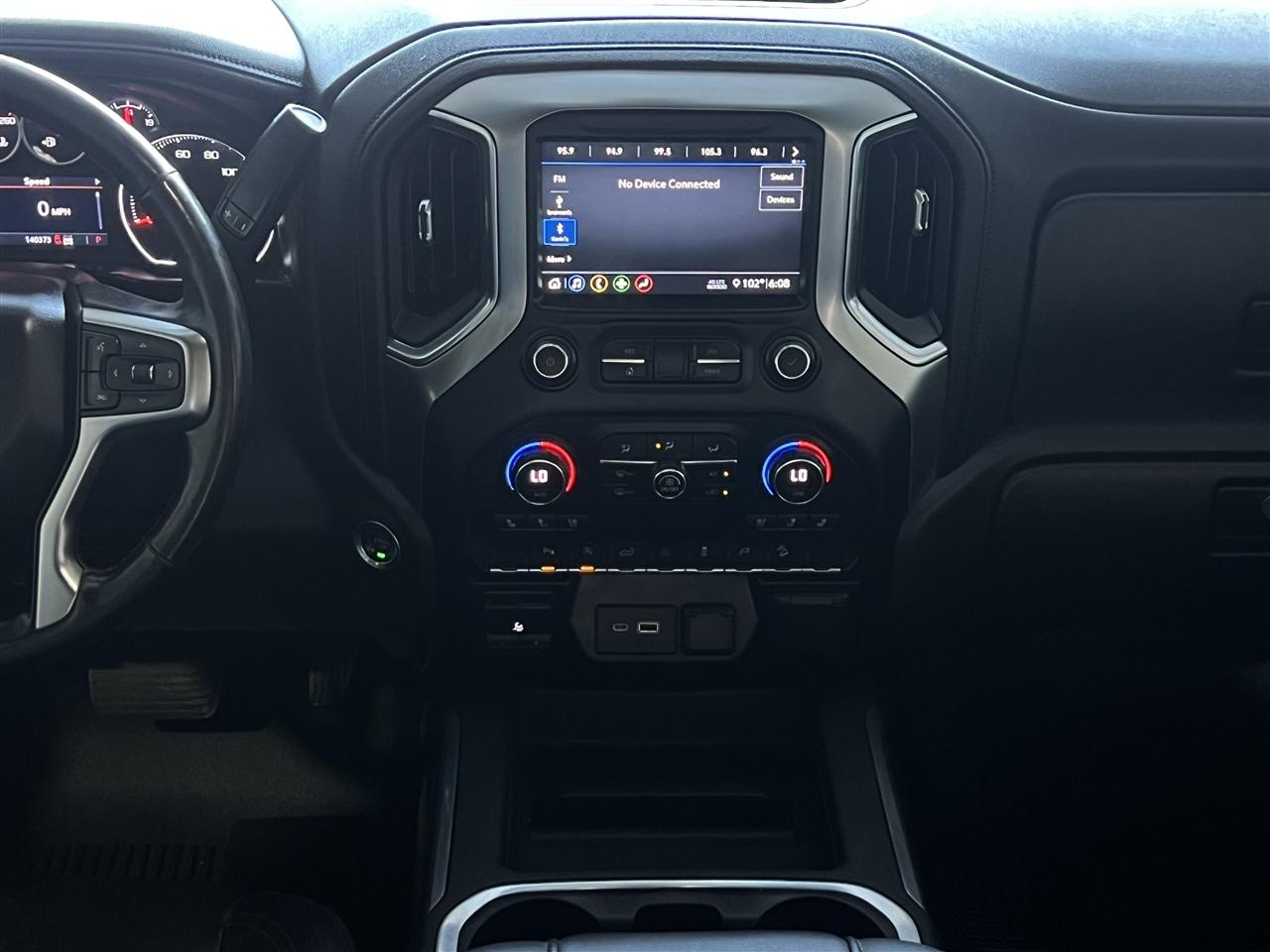 Chevrolet Silverado 1500 LTZ Crew Cab 4WD 2020