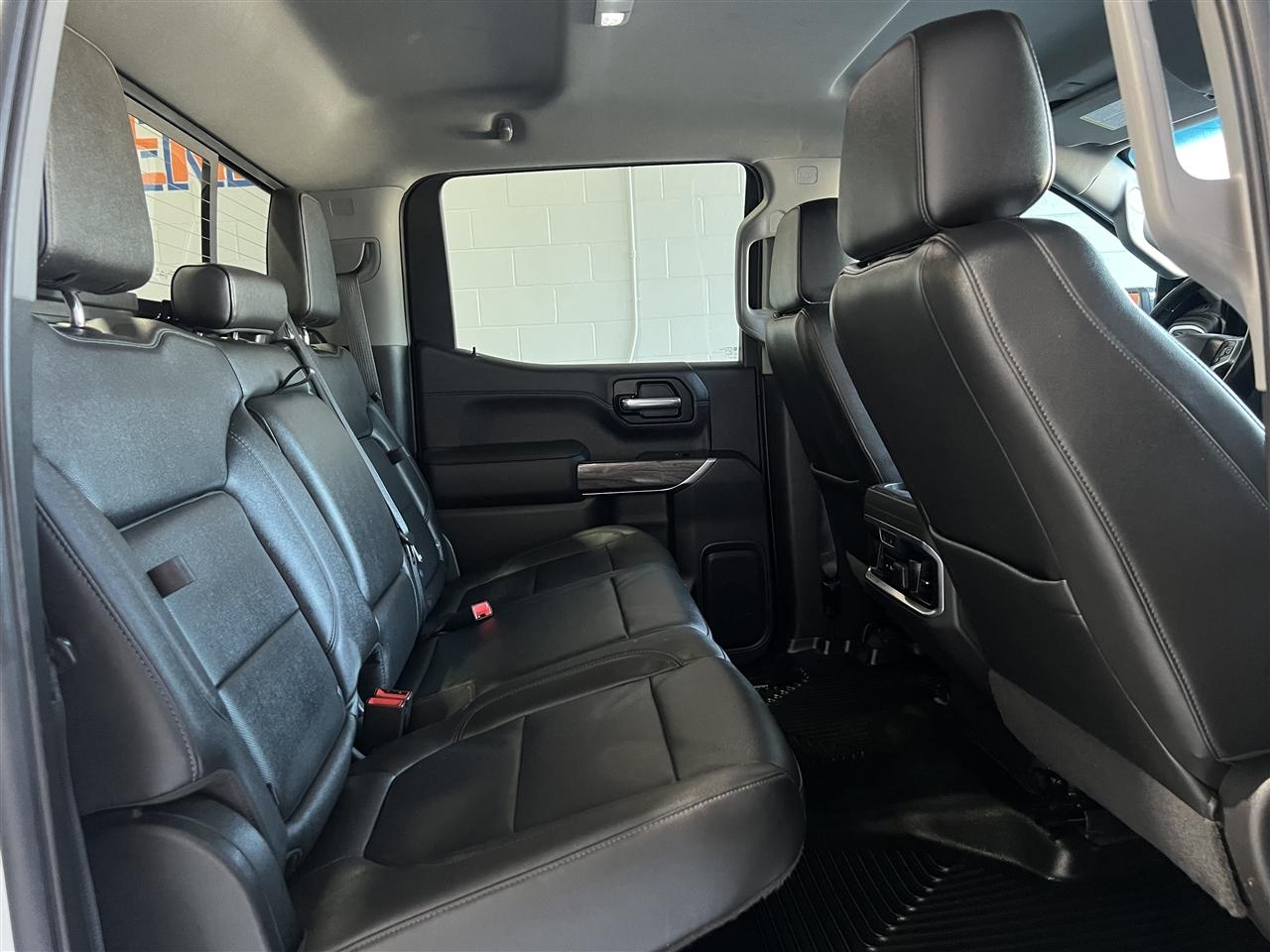 Chevrolet Silverado 1500 LTZ Crew Cab 4WD 2020