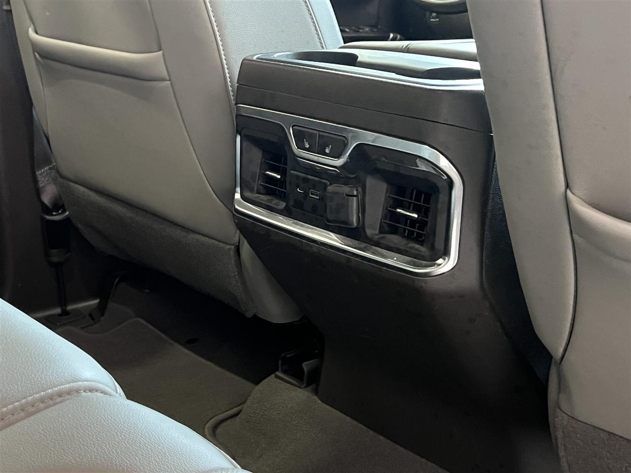 GMC Sierra 1500 SLT Crew Cab Long Box 2WD 2020
