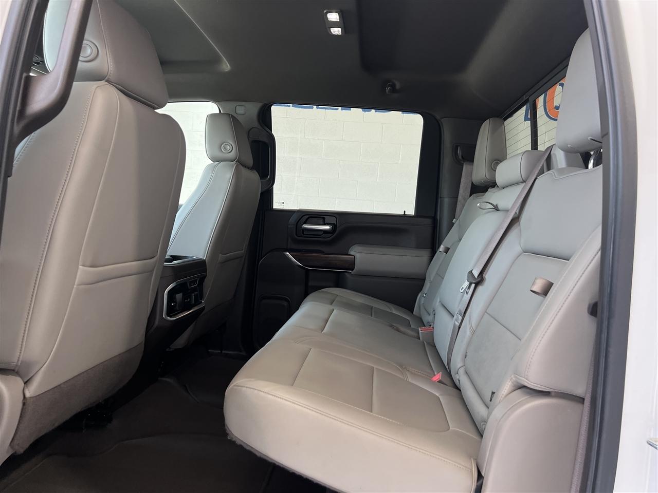 GMC Sierra 2500HD SLT Crew Cab 4WD 2020
